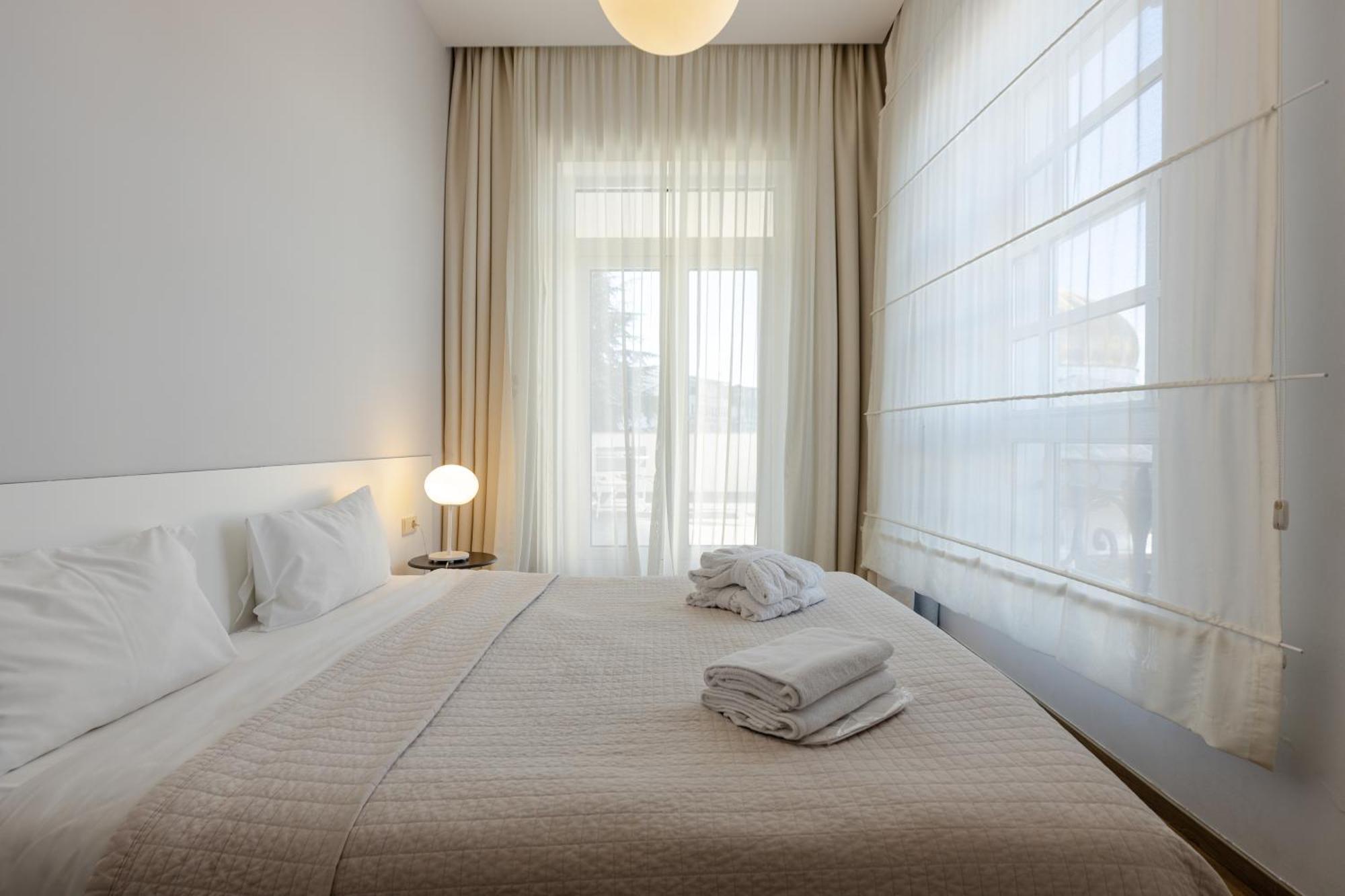 Le Port Boutique Apart Hotel Batumi Eksteriør bilde